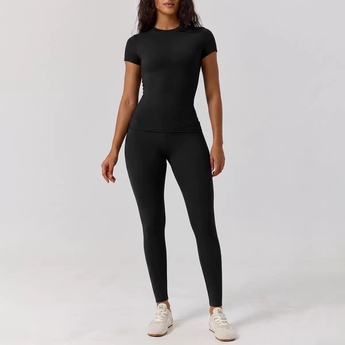 Ensemble de yoga pour femme, deux pièces, tendance et haut de gamme, tissu à séchage rapide, idéal pour le fitness, le sport et le yoga