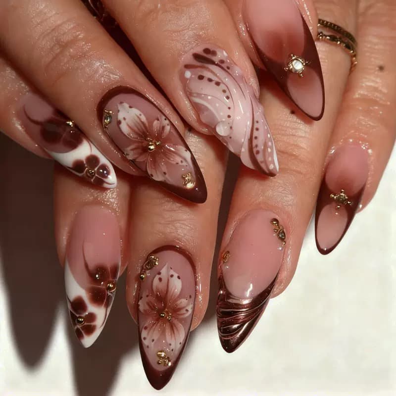 Faux ongles à coller haut de gamme, style français, effet 3D en relief et dégradé, tendance et très élégants